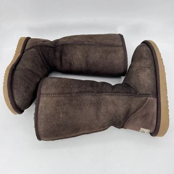 UGG Classic Women Size 5 Tall Shearling Winter Boots Choc Brown 5815 - Picture 9 of 12